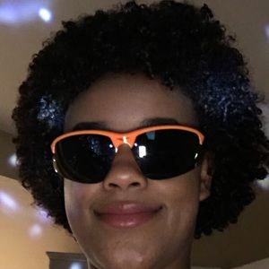 Meet your Posher, Gabrielle